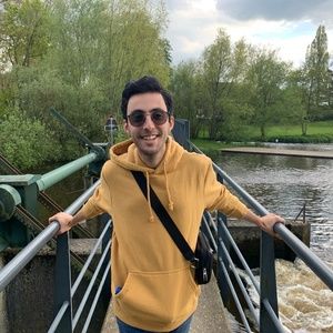 Meet your Posher, Daniel